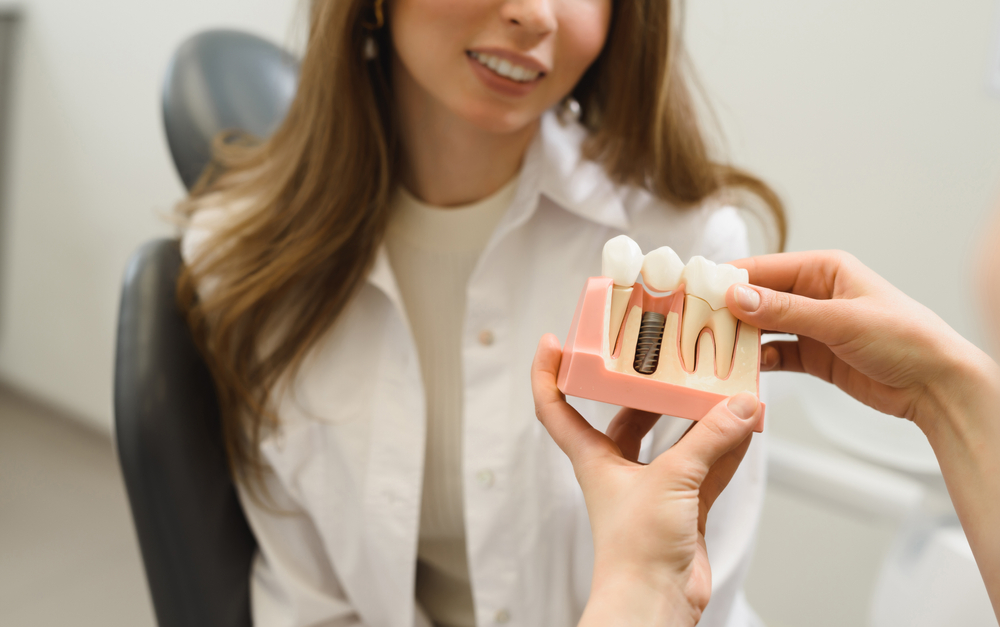 dental implants vs dental crowns