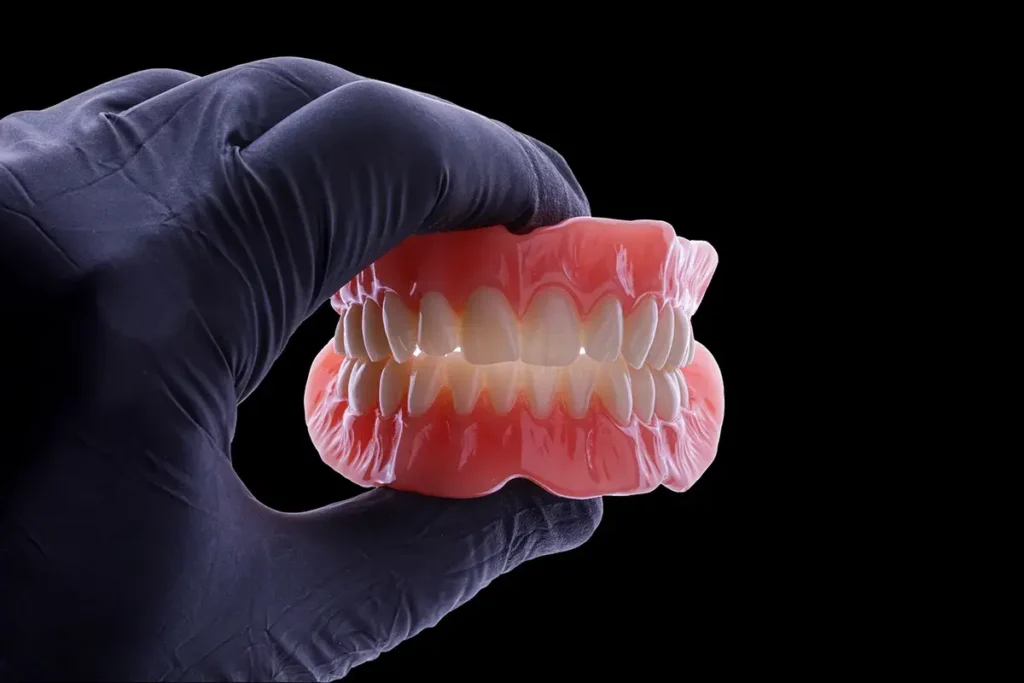 Cleaning Partial Dentures: Avoiding Bacterial Buildup
